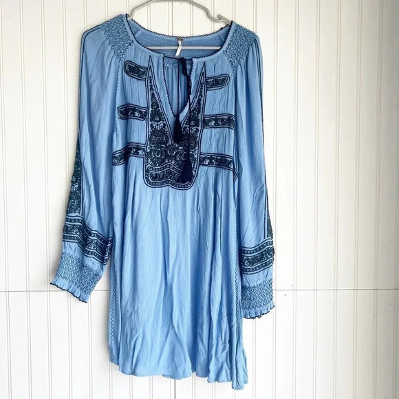 Free People Size S Wind Willow Embroidered Boho Dress Long Sleeve - Picture 2 of 6